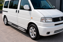 Volkswagen T4 Caravelle/Multivan 1990–2003 Tayga V2 sivukynnykset (2 kpl, alumiini) kuva 1
