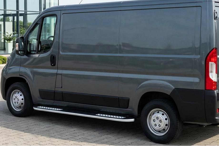 Citroen Jumper 2007–2025 Tayga V2 sivukynnykset (2 kpl, alumiini) Image