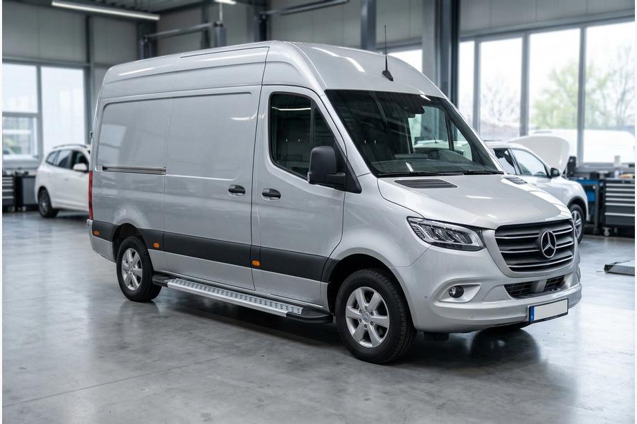 Mercedes Sprinter W907/W910 2018– Sivuporrassarja New Vision Grey (2 kpl, alumiini) Image