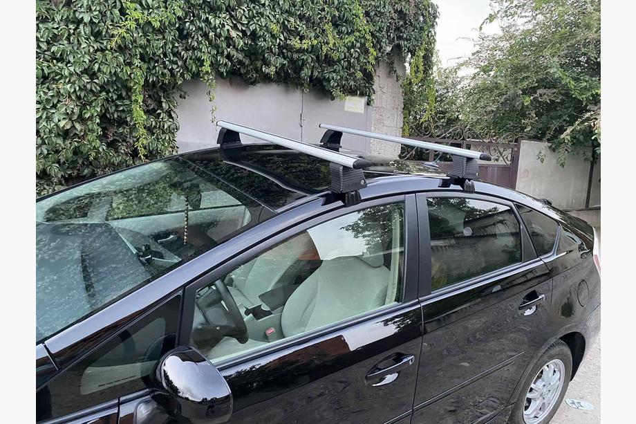 Toyota Prius 2009–2015 Kattotangot sileälle katolle (2 kpl, Asaf V4) Image