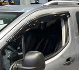 Citroen Berlingo/Multispace 2018– Ikkunatuuliohjaimet kromilistalla (2 kpl, Niken) kuva 2