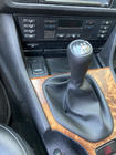 BMW 5-sarja E39 1996–2003 Vaihdekepin suojapussi + vaihdekepin nuppi OEM (keinonahka) kuva 4