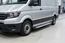 Volkswagen Crafter 2016– Allmond Grey -sivuporrassarja (2 kpl, alumiini) Pitkä / Erittäin pitkä kuva 1
