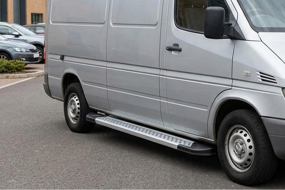 Volkswagen LT 1995–2006 Sivuporrassarja New Vision Grey (2 kpl, alumiini) Pitkä akseliväli Image