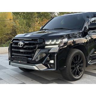 Ajovalot 2016+ (LX-Design) Toyota Land Cruiser 200 2007–2021 kuva 4