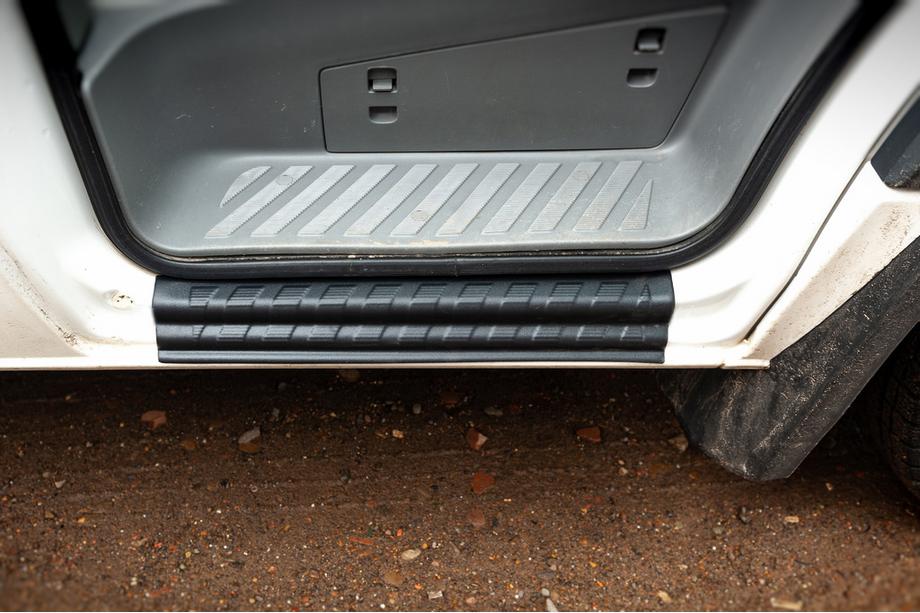Mercedes Sprinter W906 2006–2018 Kynnyslistat EuroCap (2 kpl, ABS) Image
