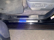 Toyota Land Cruiser 200 2007–2021 Valaistut kynnyslistat (4 kpl) kuva 3