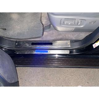 Valaistut kynnyslistat (4 kpl) Toyota Land Cruiser 200 2007–2021 kuva 3