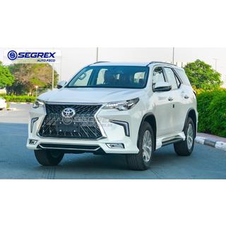 Lexus-TRD V2 korisarja (2015-2020) Toyota Fortuner 2015– kuva 2