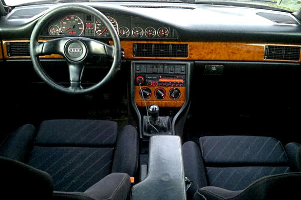 Audi 100:n kojelaudan suojalistat ja niiden ominaisuudet