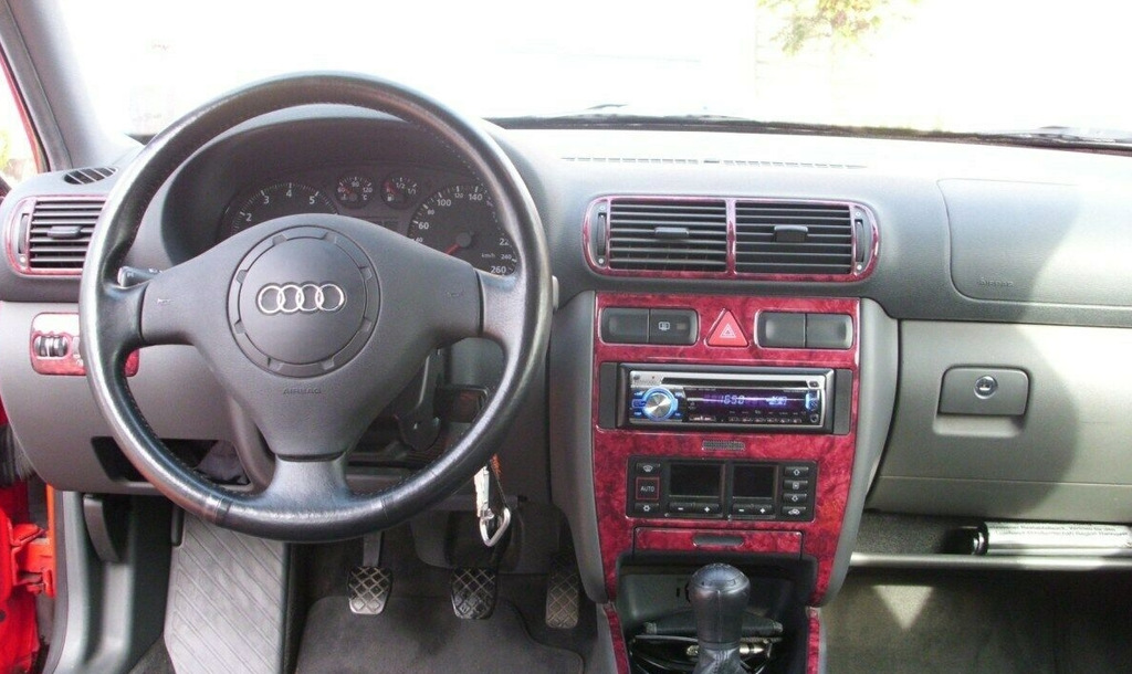 Koristepaneelit Audi A3:n sisätiloihin