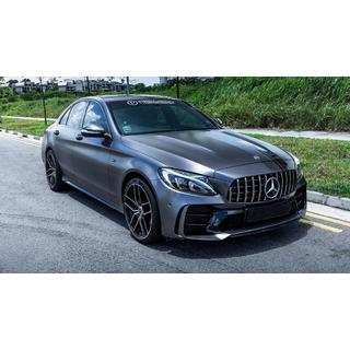 Korisarjasetti täydellä takapuskurilla (Black Mamba C63GT -design) kuva 3