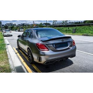Korisarjasetti täydellä takapuskurilla (Black Mamba C63GT -design) kuva 4