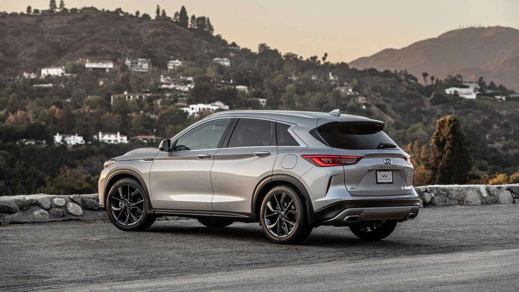 Infiniti QX50 -crossover sai ulkoiset päivitykset ja enemmän vakiovarusteita