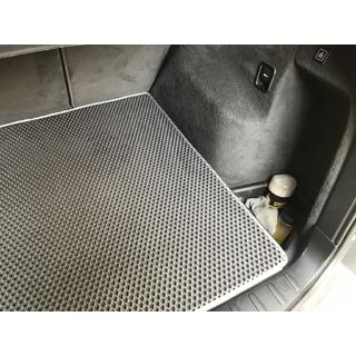 Tavaratilan matto (EVA, musta) BMW X3 E83 2003–2010 kuva 4