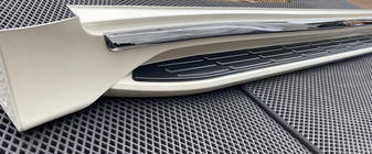Toyota Land Cruiser 200 2007–2021 Sivuaskelmat Exlusive (design 2021) Musta väri kuva 3