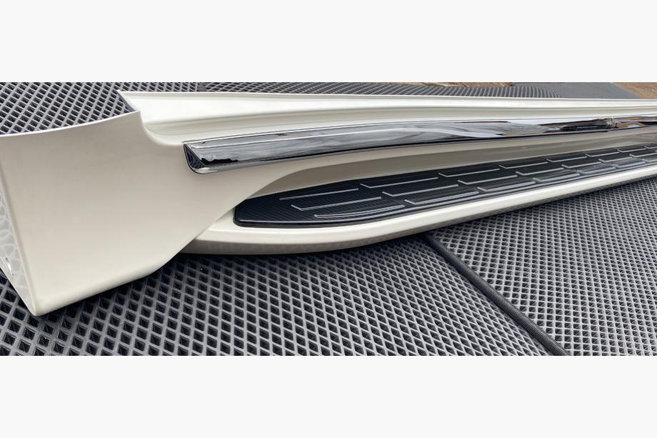 Toyota Land Cruiser 200 2007–2021 Sivuaskelmat Exlusive (design 2021) Kuva 3