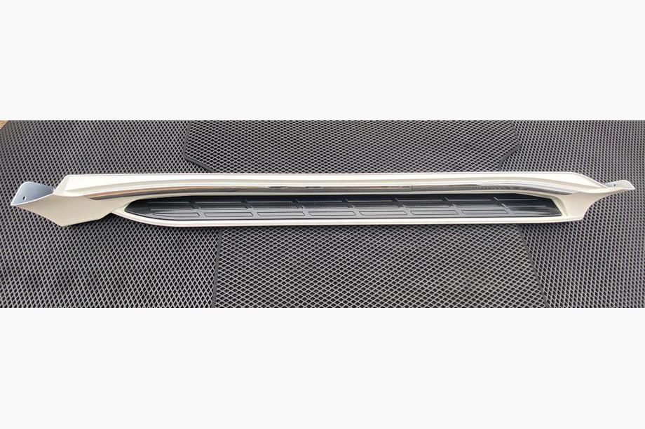 Toyota Land Cruiser 200 2007–2021 Sivuaskelmat Exlusive (design 2021) Kuva 4