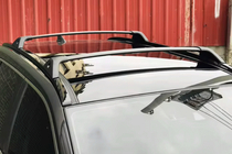 Toyota Rav 4 2019–2025 OEM-poikkitangot integroiduille kattokaiteille (2 kpl) kuva 10
