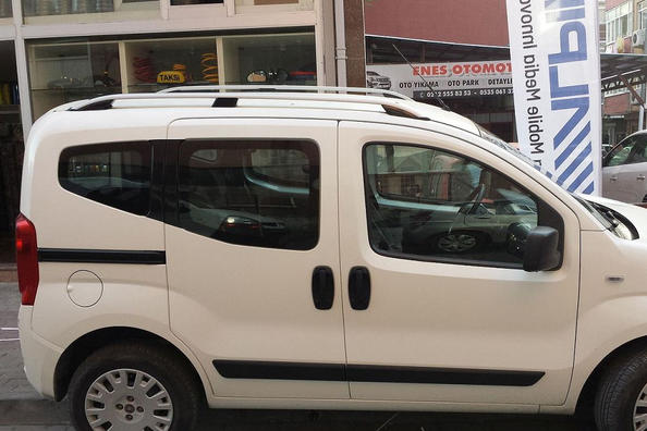 Kattokaiteet Peugeot Bipperiin