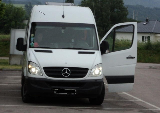 Xenon-valot Mercedes Sprinteriin
