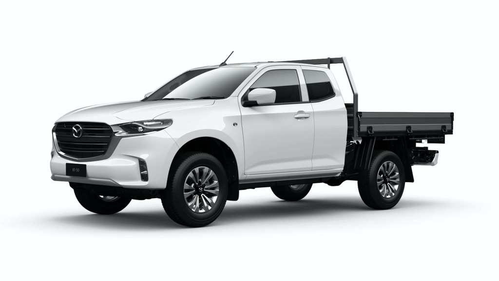 Pickup Mazda BT-50 sai yksinkertaistetut versiot
