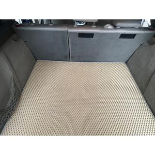 EVA-tavaratilan matto (Sedan, beige) Audi A4 B7 2004–2008 kuva 3