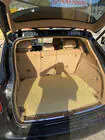 Porsche Cayenne 2010–2017 Tavaratilan matto subwooferilla (EVA, beige) kuva 4