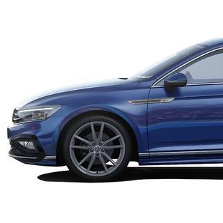R-Line-embleemi (valikoima) Volkswagen Passat B8 2015–2023 kuva 2