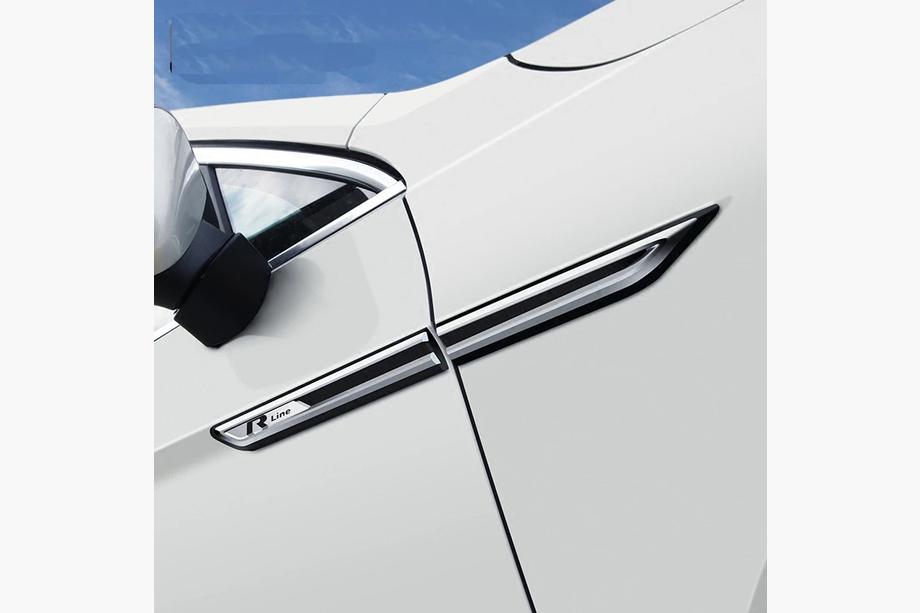 Volkswagen Passat B8 2015–2023 R-Line-embleemi (valikoima) Kuva 9