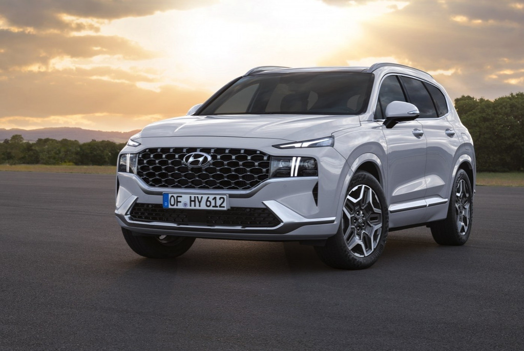Päivitetty Hyundai Santa Fe -crossover nyt myynnissä