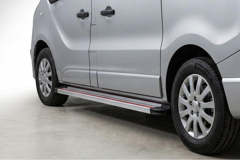 Renault Trafic 2015– Sivuporrassarja Maya Red-Grey (2 kpl, alumiini) Image