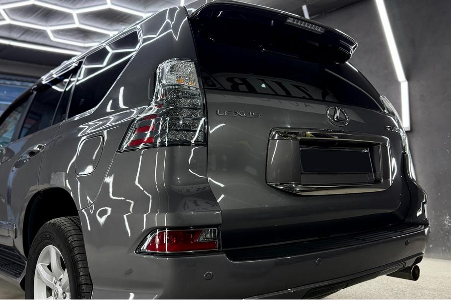 Lexus GX460 2009–2023 OEM-takavalot (2013-2023, 2 kpl) Image