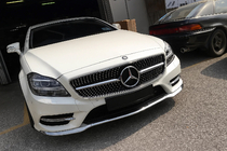 Mercedes CLS C218 2011–2018 Etusäleikkö 2011-2014 (Diamond Silver) kuva 4