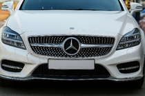 Mercedes CLS C218 2011–2018 Etusäleikkö 2011-2014 (Diamond Silver) kuva 1