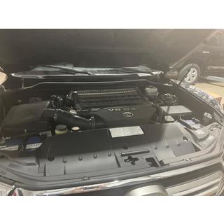 Välijäähdyttimen alamuovi 4.5 diesel Toyota Land Cruiser 200 2007–2021 kuva 2