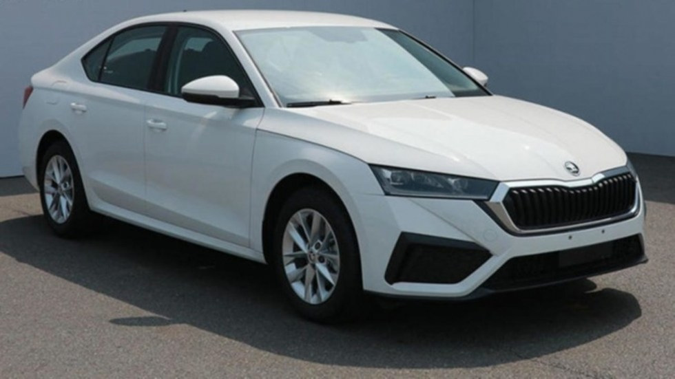 Pidennetty Skoda Octavia Pro tekee debyyttinsä Kiinassa
