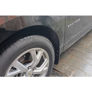 Premium-roiskeläpät (4 kpl) Chevrolet Equinox 2018–2025 kuva 1