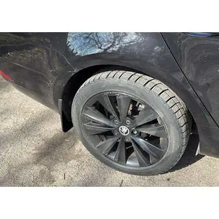 Premium-roiskeläpät SD, SW 2018+ (4 kpl) kuva 4
