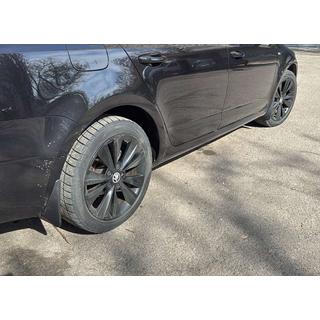 Premium-roiskeläpät SD, SW 2018+ (4 kpl) Skoda Octavia III A7 2013–2019 kuva 1