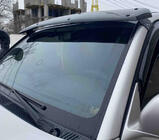 Toyota Land Cruiser 100 1998–2007 Tuulilasin aurinkolippa kuva 1