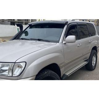 Tuulilasin aurinkolippa Toyota Land Cruiser 100 1998–2007 kuva 3
