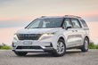 Uuden sukupolven KIA Carnival -tila-auton koeajo kuva 1