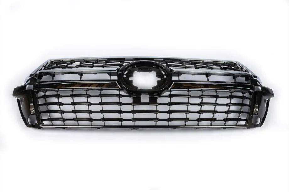 Toyota Land Cruiser 200 2007–2021 Jäähdyttimen säleikkö 2016-2021 (2021 design) Kuva 8