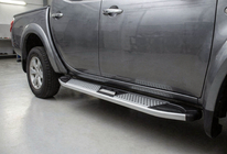 Fiat Fullback 2016– Mevsim Grey sivuporrastangot (2 kpl, alumiini) kuva 1