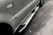 Mercedes ML W163 1997–2005 Mevsim Grey sivuporrastangot (2 kpl, alumiini) kuva 1