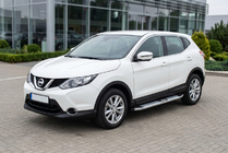 Nissan Qashqai 2014–2021 Mevsim Grey sivuporrastangot (2 kpl, alumiini) kuva 1