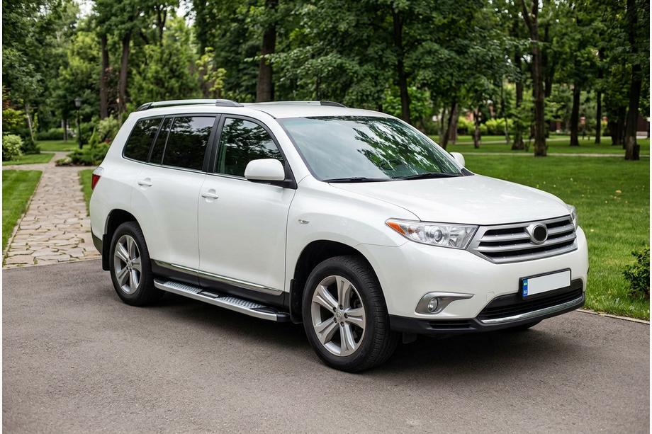 Toyota Highlander 2008–2013 Mevsim Grey sivuporrastangot (2 kpl, alumiini) Kuva 1
