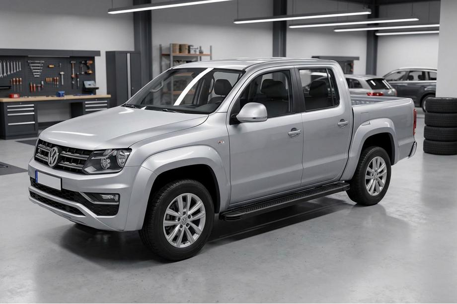 Volkswagen Amarok 2010–2022 Maya V2 Black sivuastinlaudat (2 kpl, alumiini) Image
