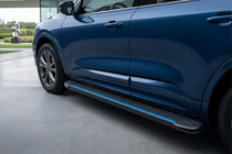 Ford Kuga/Escape 2019– Maya Blue sivuportaat (2 kpl, alumiini) kuva 1